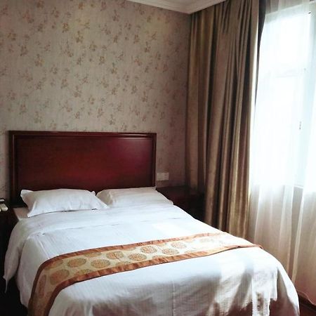Greentree Inn Zhejiang Ningbo Dongqian Lake Yinxian Avenue North Mozhi Road Business Hotel Екстер'єр фото