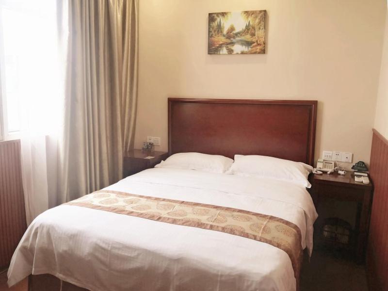 Greentree Inn Zhejiang Ningbo Dongqian Lake Yinxian Avenue North Mozhi Road Business Hotel Екстер'єр фото