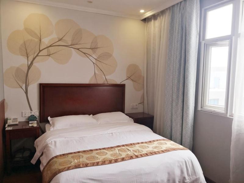 Greentree Inn Zhejiang Ningbo Dongqian Lake Yinxian Avenue North Mozhi Road Business Hotel Екстер'єр фото