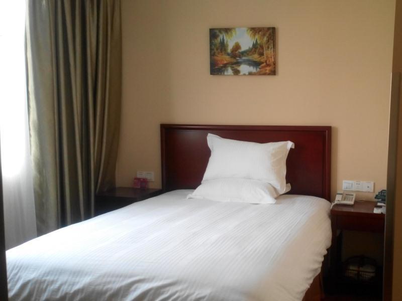 Greentree Inn Zhejiang Ningbo Dongqian Lake Yinxian Avenue North Mozhi Road Business Hotel Екстер'єр фото