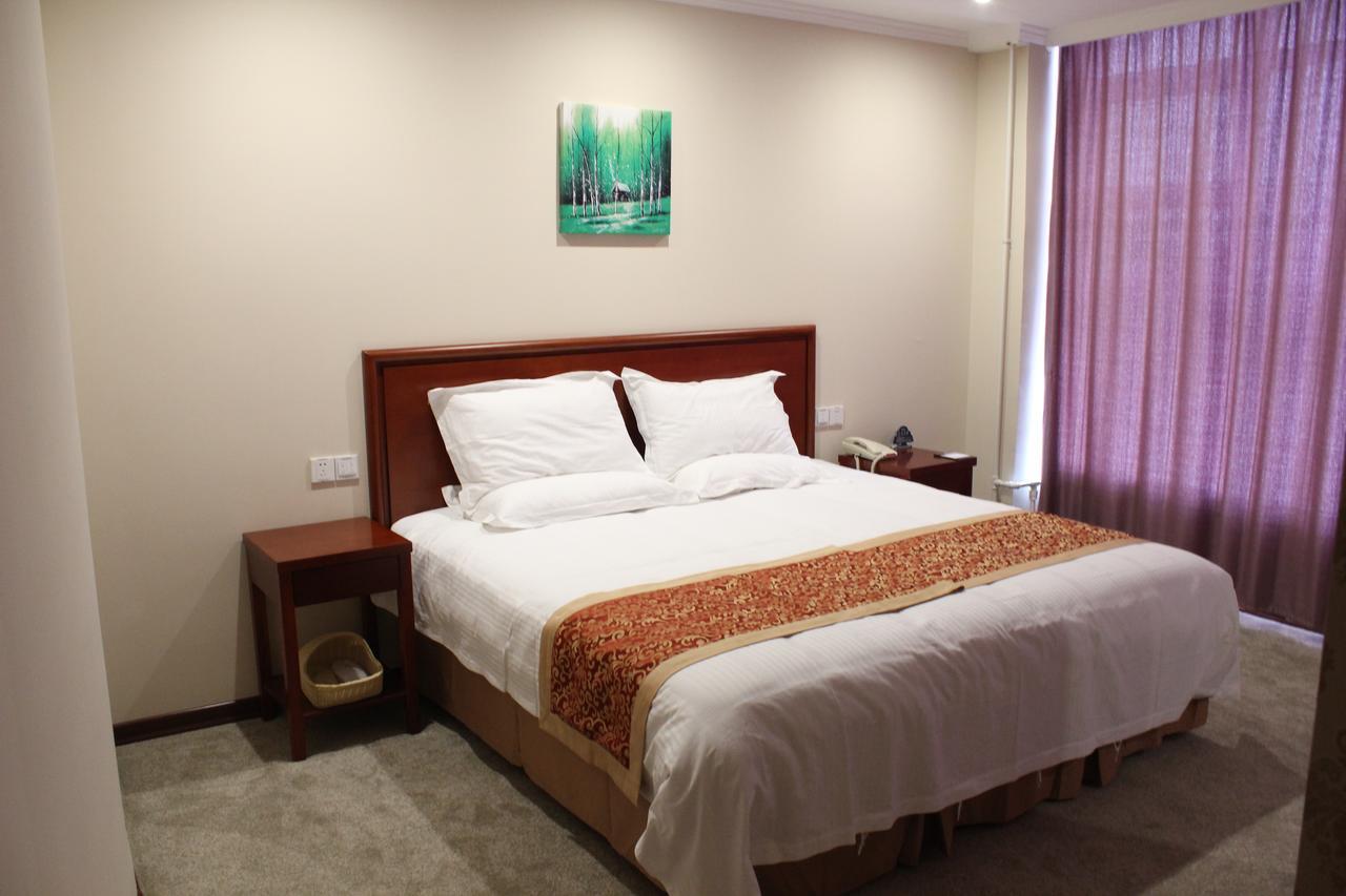 Greentree Inn Zhejiang Ningbo Dongqian Lake Yinxian Avenue North Mozhi Road Business Hotel Екстер'єр фото