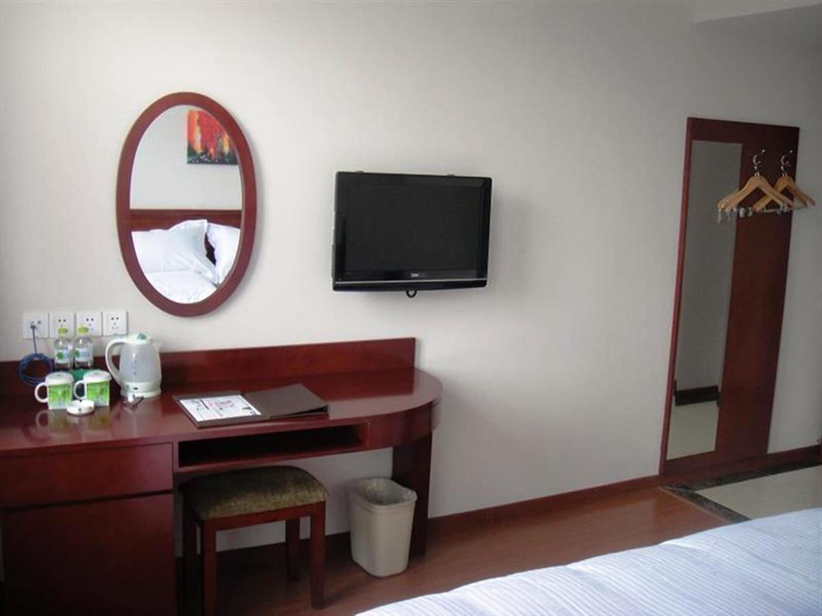 Greentree Inn Zhejiang Ningbo Dongqian Lake Yinxian Avenue North Mozhi Road Business Hotel Екстер'єр фото
